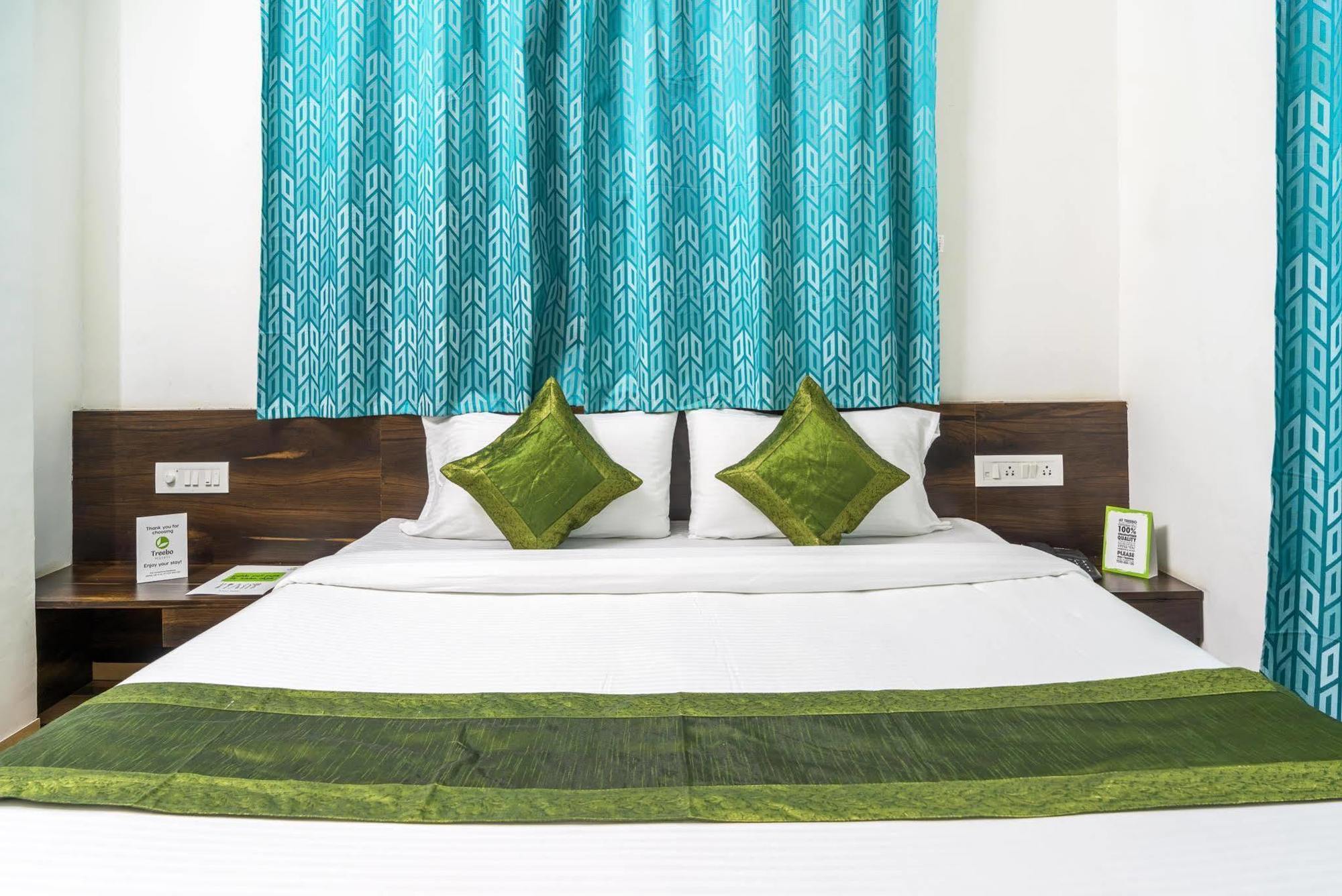 Fabhotel Pruthamesh Pride Насик Экстерьер фото